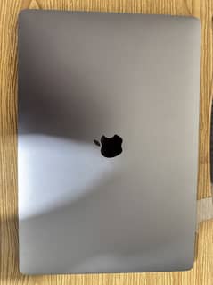 Macbook Pro 2019 16 inch touch  control  32 GB Ram core i7