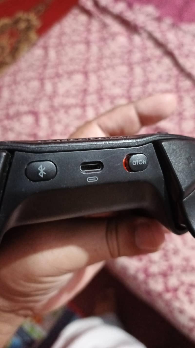 SteelSeries Nimbus+ Wireless Controller 2