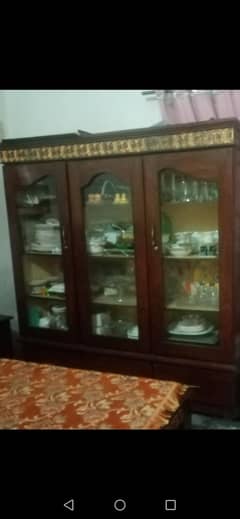 crockery show case