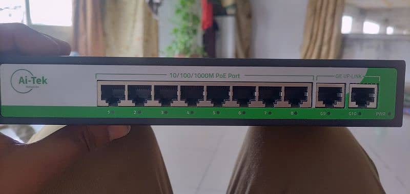 hikvision dahua ai tek 8 port Poe switch giga uplink port 0