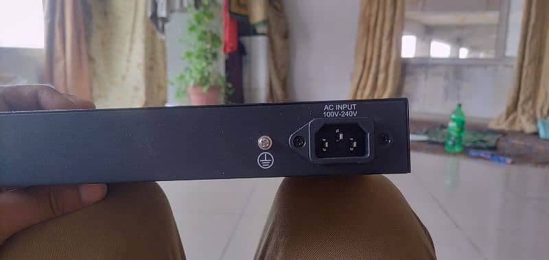 hikvision dahua ai tek 8 port Poe switch giga uplink port 3