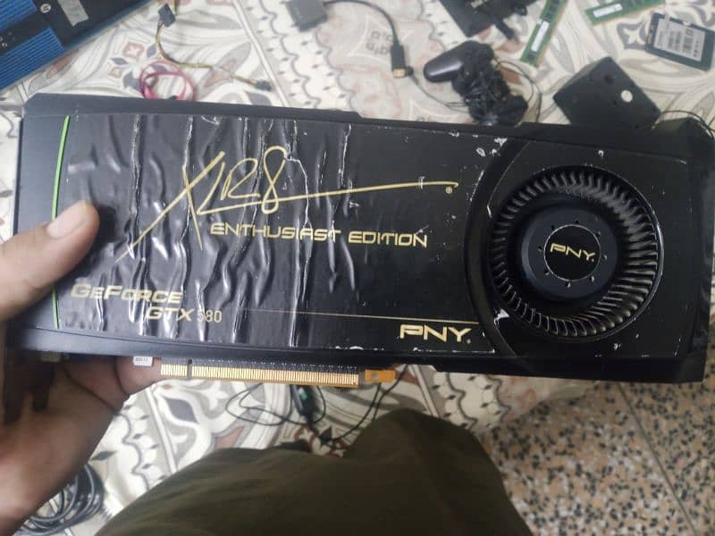 GTX 580 384BIT GDDR5 0