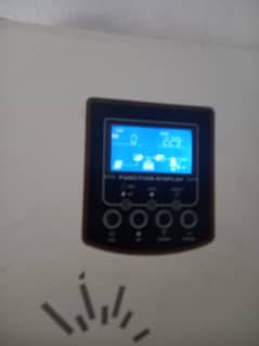 2.4kw Solar Inverter Tesla in best Condition
