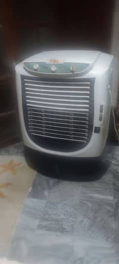 Air water cooler