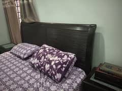 Excellent condition bed side tables dressing table