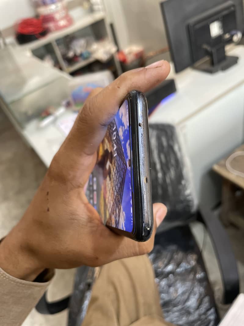 Poco x 3 pro 8 256 in Good Condition With Conplete Box 3