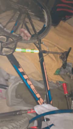 Cycle for sell all ok he gar nhi he gar wali he