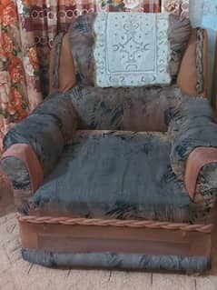 SOFA Set (3 + 1 +1)