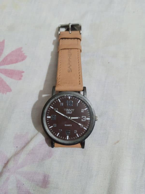 Men watch 1