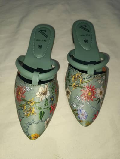 women's shoes