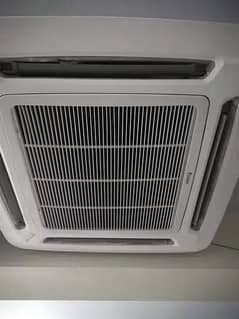 4 Ton ac/ Daiken ac/ duckting ac/ used ac delivery all pakistan