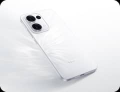 Oppo reno 13 White