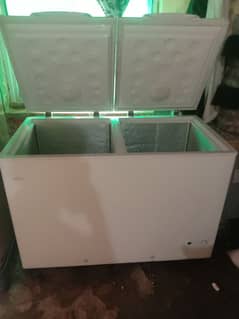 3 month use inverter freezer. 03146987907