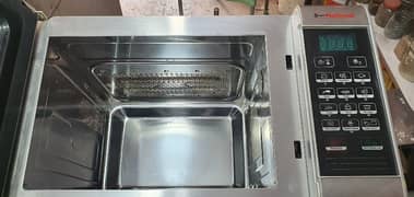super National  Microwave oven
