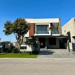 DHA PHASE 7 1 KANAL BRAND NEW HOUSE ULTRA MODERN DESIGN HOUSE AVAILABLE FOR RENT