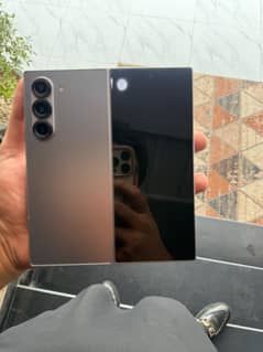 Samsung Z fold 6 with box  10/10 2 month used 8/256