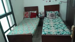 Amina girls hostel near Ali town orange train station