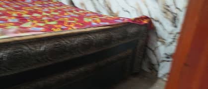 BED WITH MATRESS