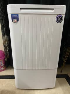 DW 6100 W