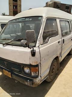 hiace 89