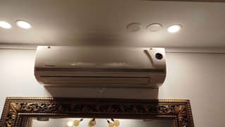 Non Inverter Dawlance AC