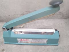 heat sealing machine