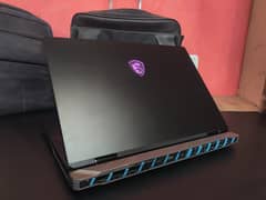 Msi Titan 18Hx Rtx 4090 16gb i9 14900HX 112GB/2TB