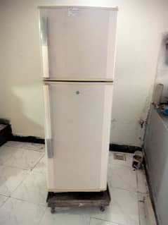 urgent sale ok conditon Dawlance ki hai