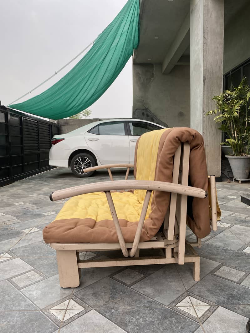 Folding Sofa Bed – Slight Issue When Unfolding 2
