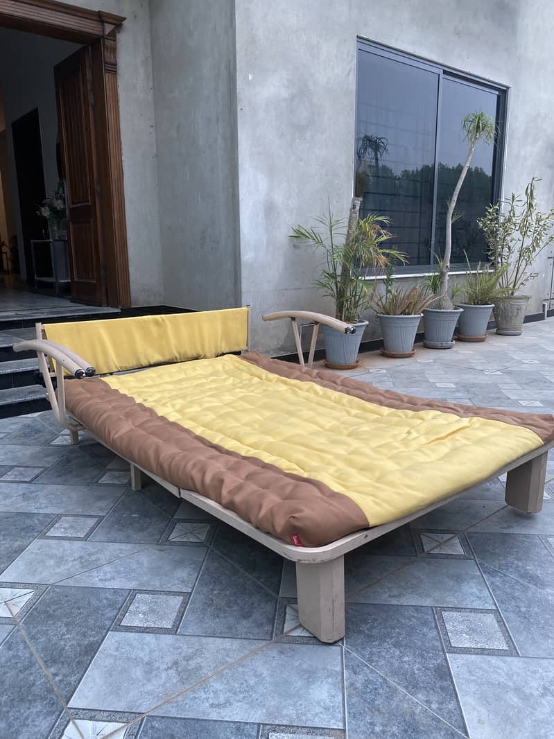 Folding Sofa Bed – Slight Issue When Unfolding 6