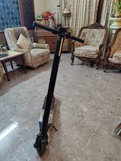 Hover Electric Scooty Mint Condition