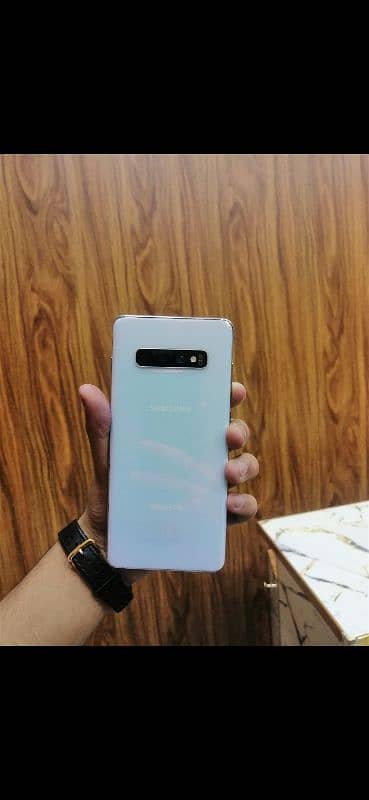 S10 plus Non PTA 2 month sim time without box 4
