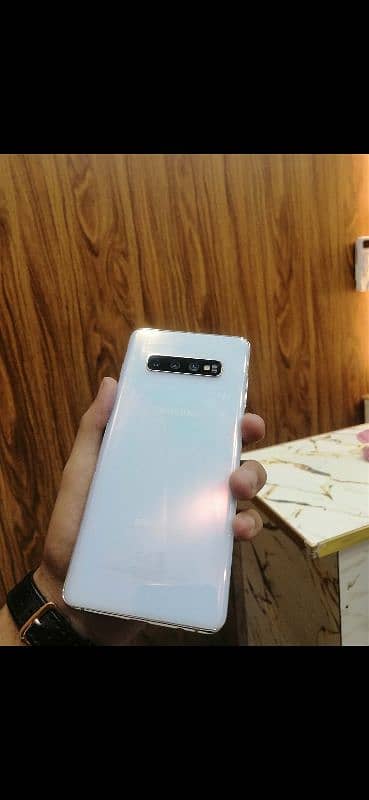 S10 plus Non PTA 2 month sim time without box 7