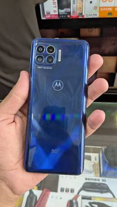 moto one5g