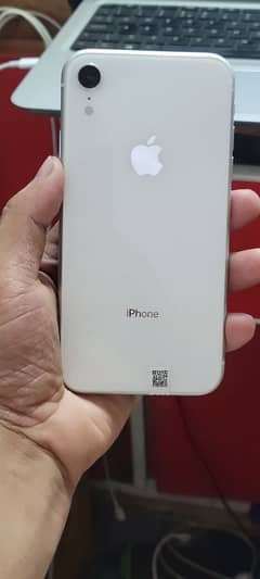 iphone xr 64 gb