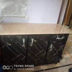 SELLING MY KITCHEN BOTTOM CABINET WITH GOOD CONDITION