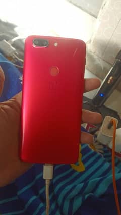 ONE PLUS 5T