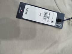 TOMMY HILFIGER, ORIGINAL T-SHIRT. . UNUSED, WITH TAG.