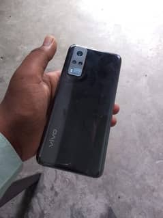 vivo y31 4/128 look like a new mobile