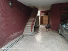 Nawab Town Block E Lower Portion 1 Kanal For Rent