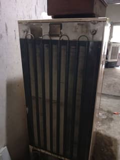 medium waves fridge