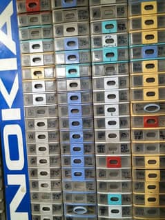 mobile accessories box