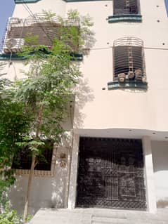 3 BAD LONCH GARAVND FALOR WAST OPEN SWEET WATAR