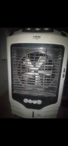Brand : izone , model : 2024 , used for 15 days , air cooler