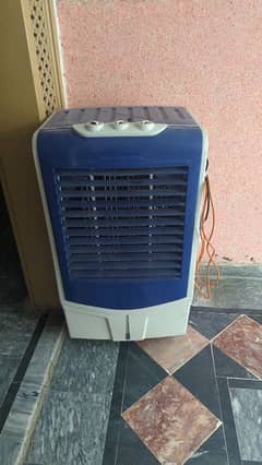 ac DC 12 wat room cooler