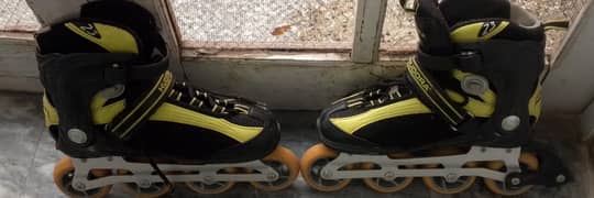 Hudora Inline Skates | 80mm Wheels | ABEC-5 Bearings | Adjustable Size