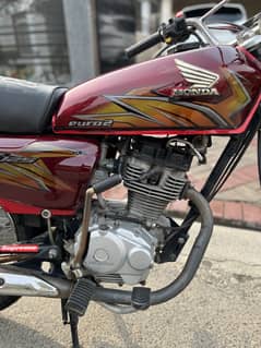 Honda cg 125 neat and clean