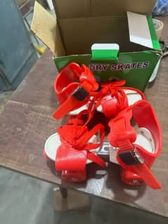 New 4 Wheels Adjustable Skates Shoes kids