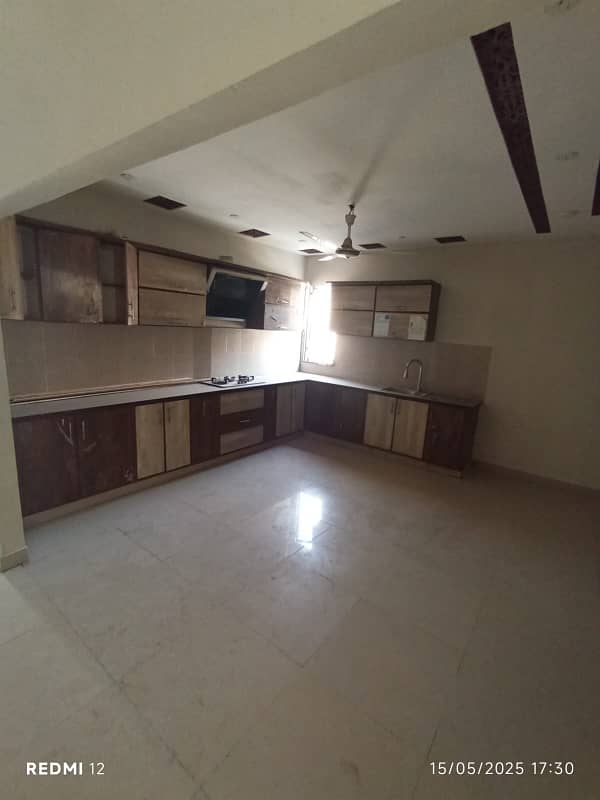 PORTION FOR RENT IN BLOCK 13-C, GULSHAN 6