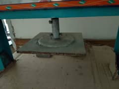 Paper plate machine